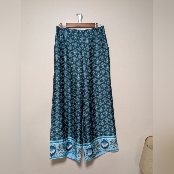 LOFT Pants - LOFT Paisley Print Midi Skirt Blue Green Elastic Waist Size S
